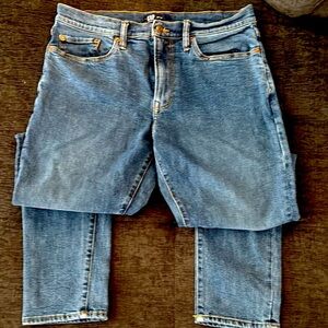 Gap Denim 33 x 32 Slim Taper light stretch Men's Blue Jeans